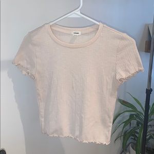 GARAGE lettuce edge top